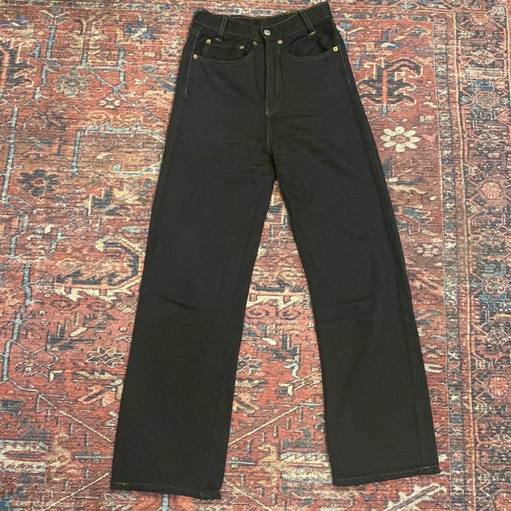 Black Vintage High Rise Levis 527s